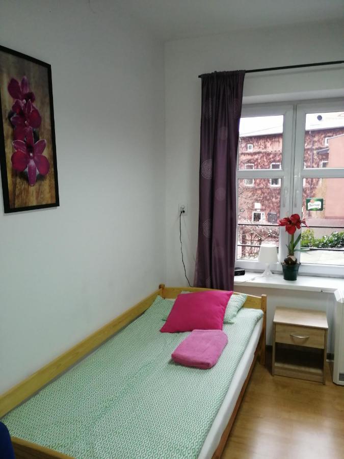 Hostel Gliwice Centrum Parking 外观 照片