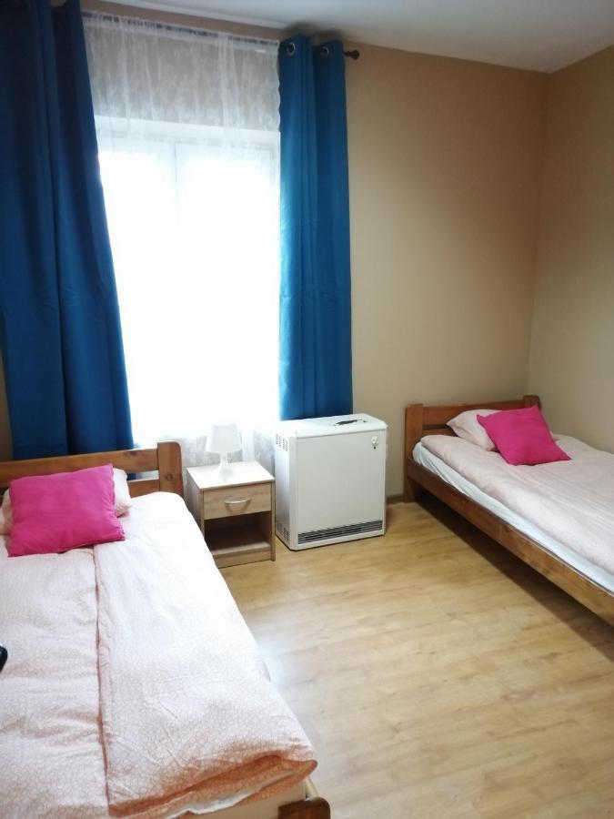 Hostel Gliwice Centrum Parking 外观 照片
