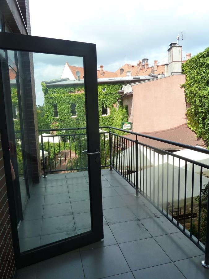 Hostel Gliwice Centrum Parking 外观 照片