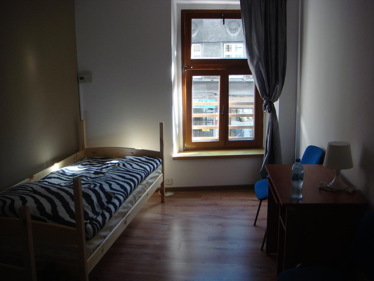 Hostel Gliwice Centrum Parking 外观 照片