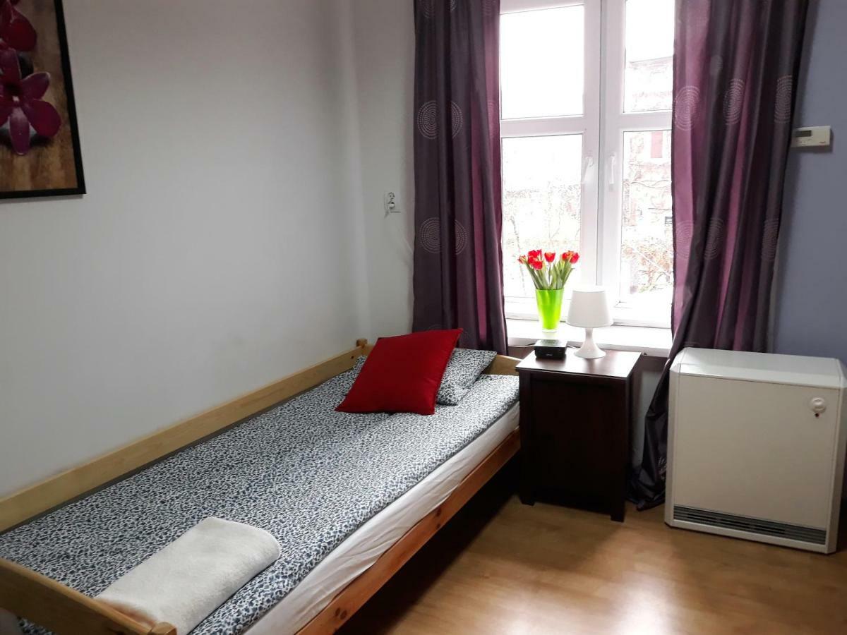 Hostel Gliwice Centrum Parking 外观 照片